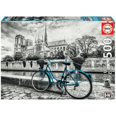 Cykeln vid Notre Dame - i svartvitt med färg, 500 bitar