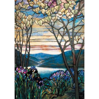 Bild av Tiffany: Magnolia och iris, 1000 bitar