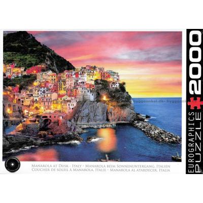 Italien: Manarola vid kvällstid, 2000 bitar