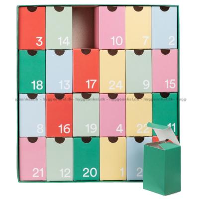 Bild av Julkalender: Jultomtens hektiska verkstad, 24x42 bitar