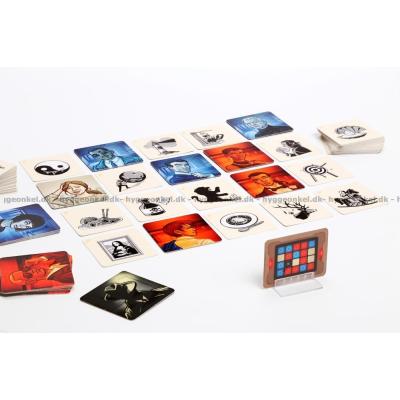 Bild av Codenames: Pictures - Engelska