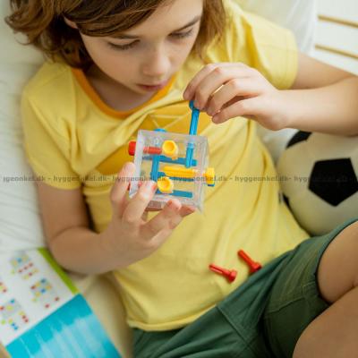 Bild av Criss Cross Cube