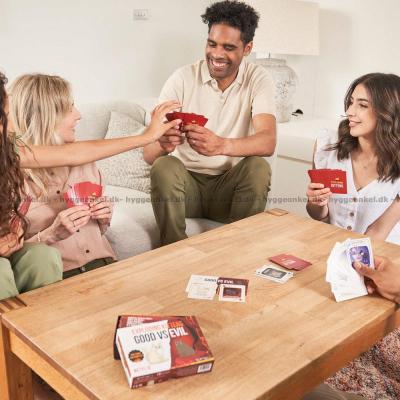 Bild av Exploding Kittens: Good vs Evil - Engelska