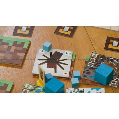 Bild av Minecraft: Builders & Biomes - Svenska