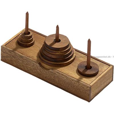 Tower of Hanoi: Mörkt trä